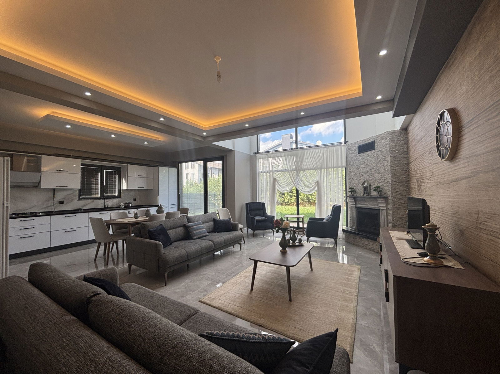 KÖRPEŞLER MAH. YEŞİLKENT 2'DE 4+1 191 M2 SATILIK TEKİL VİLLA