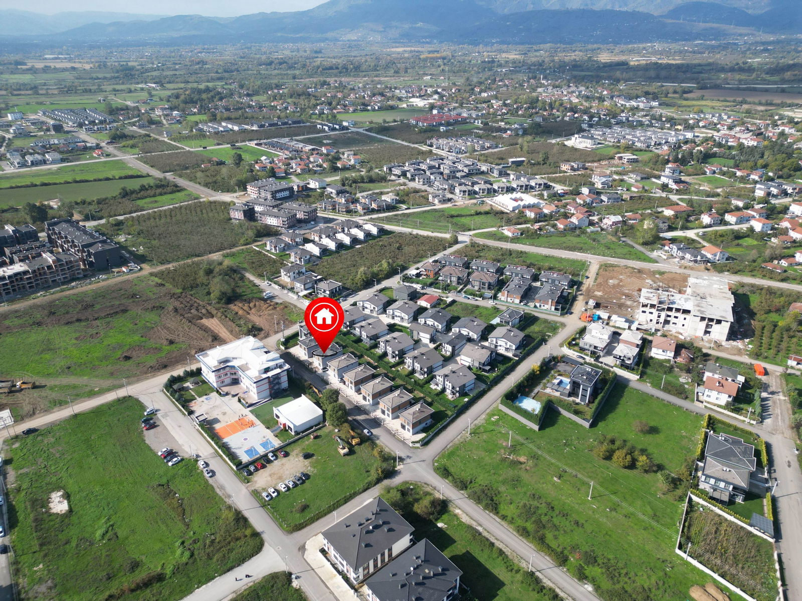 KÖRPEŞLER MAH. YEŞİLKENT 2'DE 4+1 191 M2 SATILIK TEKİL VİLLA