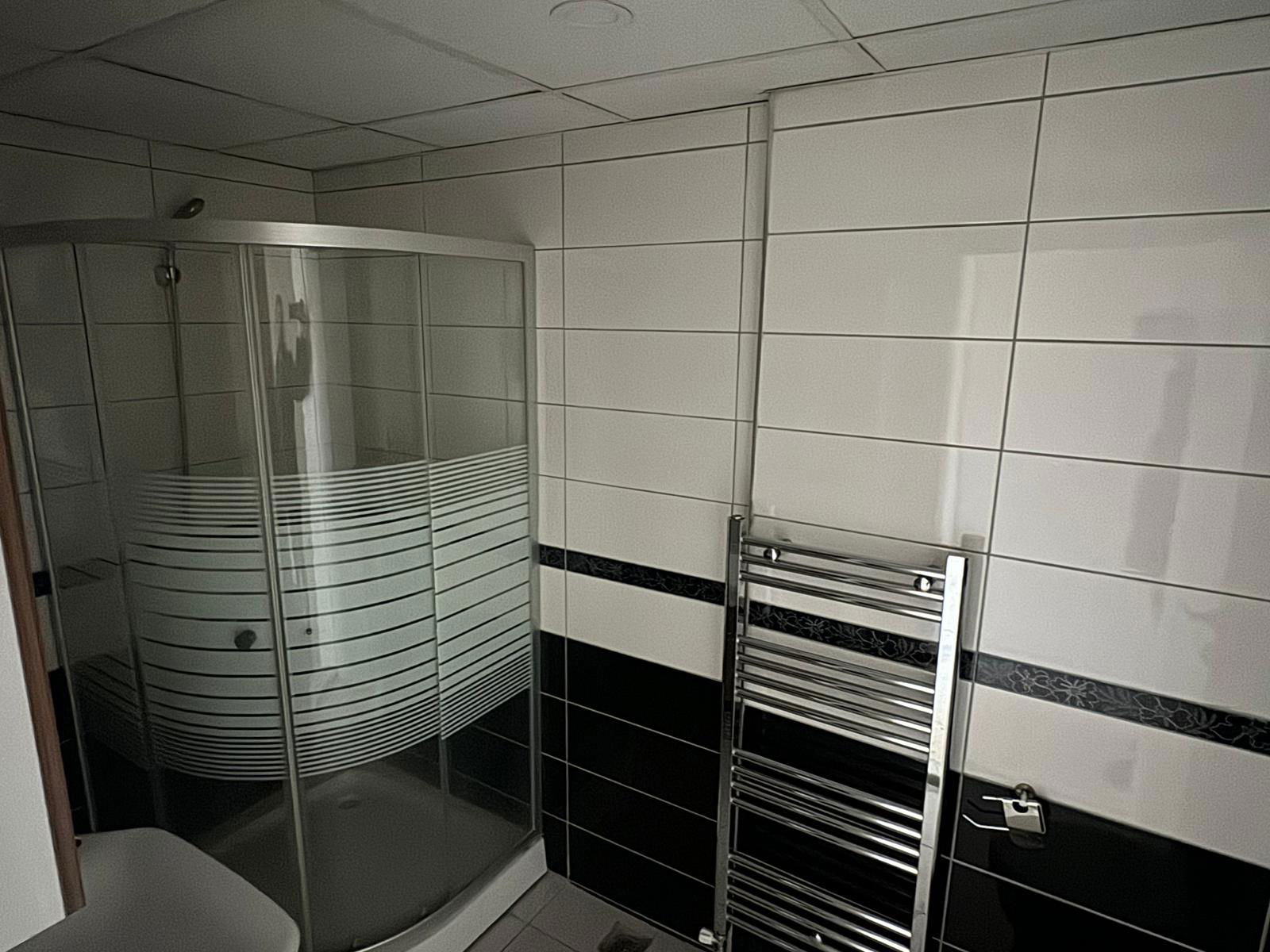 BURHANİYE MAHALLESİ'NDE 3+1 KİRALIK DAİRE