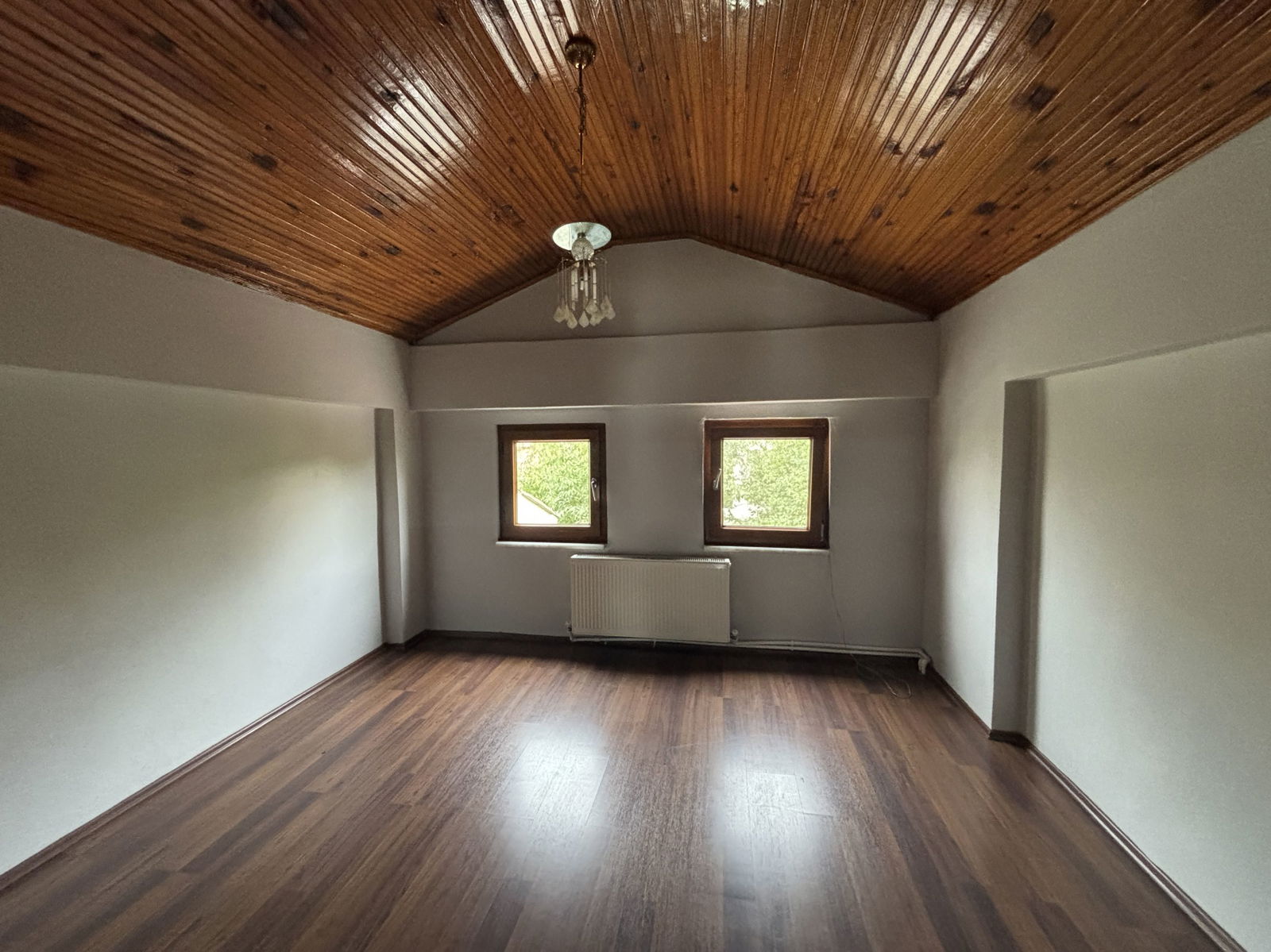 Kiralık Müstakil Ev 16,000 TL