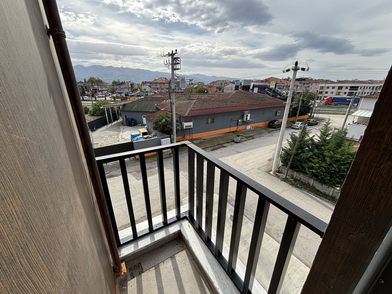 CUMHURİYET MAH. ALGÜN MODERN SİTESİ'NDE 3+1 125 M2 SATILIK DAİRE