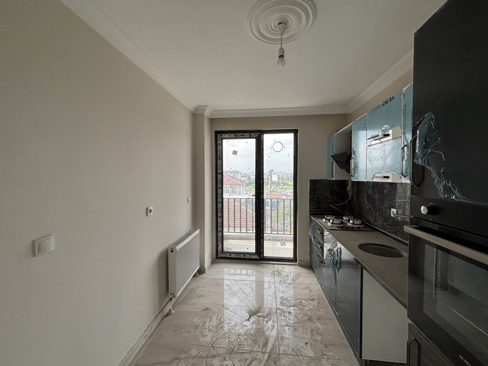 CUMHURİYET MAH. ALGÜN MODERN SİTESİ'NDE 3+1 125 M2 SATILIK DAİRE