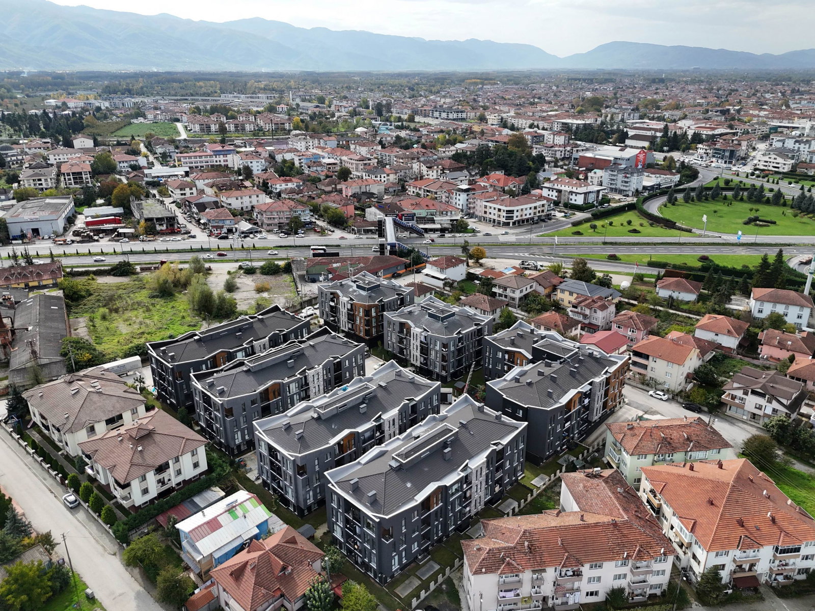 CUMHURİYET MAH. ALGÜN MODERN SİTESİ'NDE 3+1 125 M2 SATILIK DAİRE