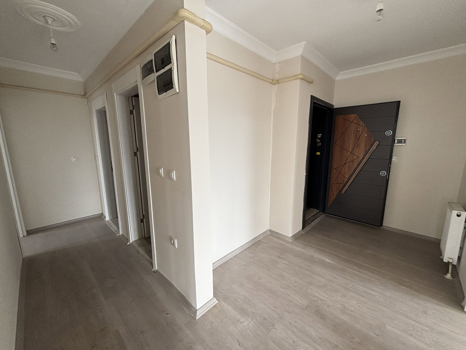 CUMHURİYET MAH. ALGÜN MODERN SİTESİ'NDE 3+1 125 M2 SATILIK DAİRE