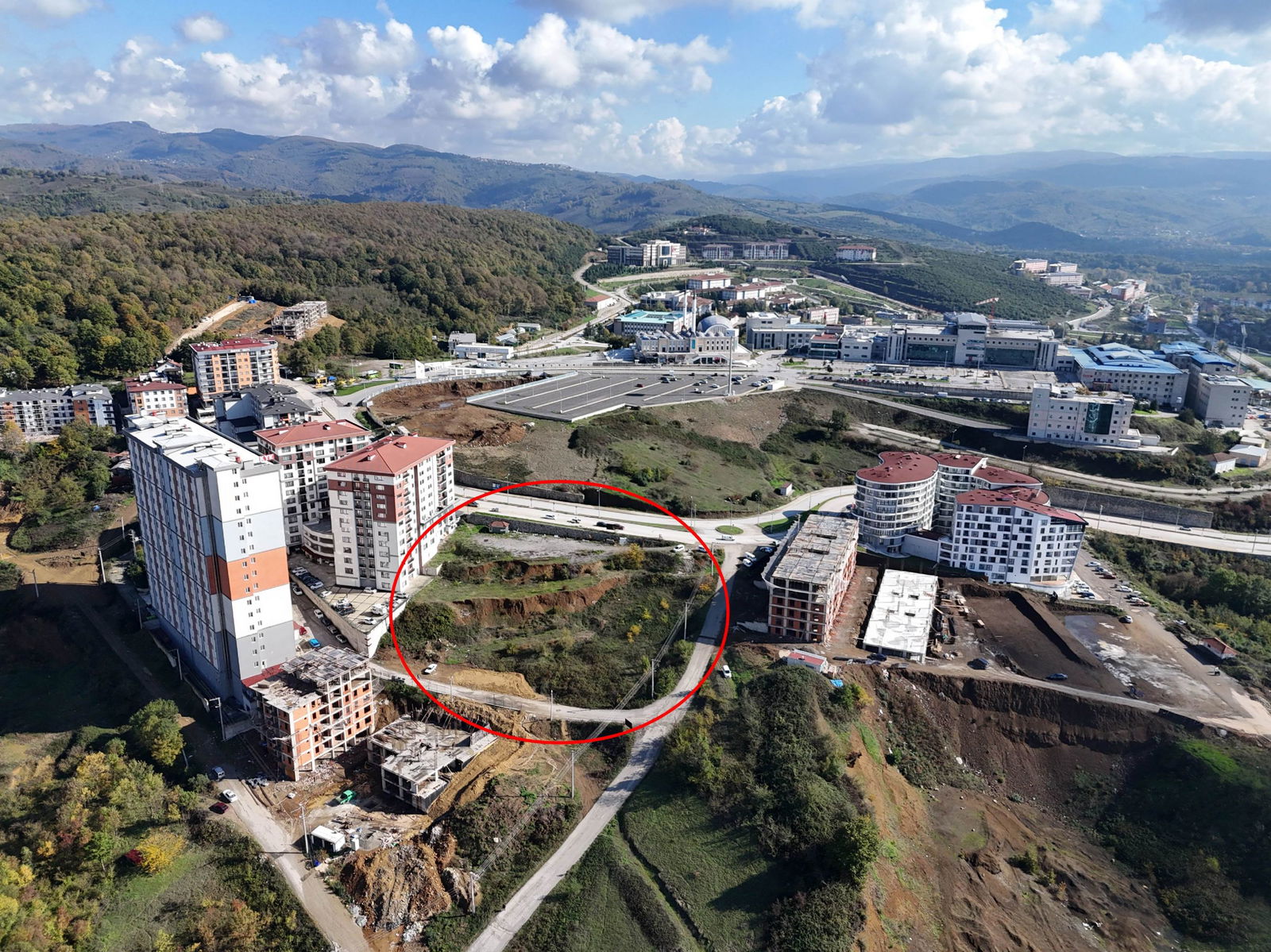 KONURALP ÜNİVERSİTE BÖLGESİ'NDE 6681 M2 SATILIK KUPON ARSA