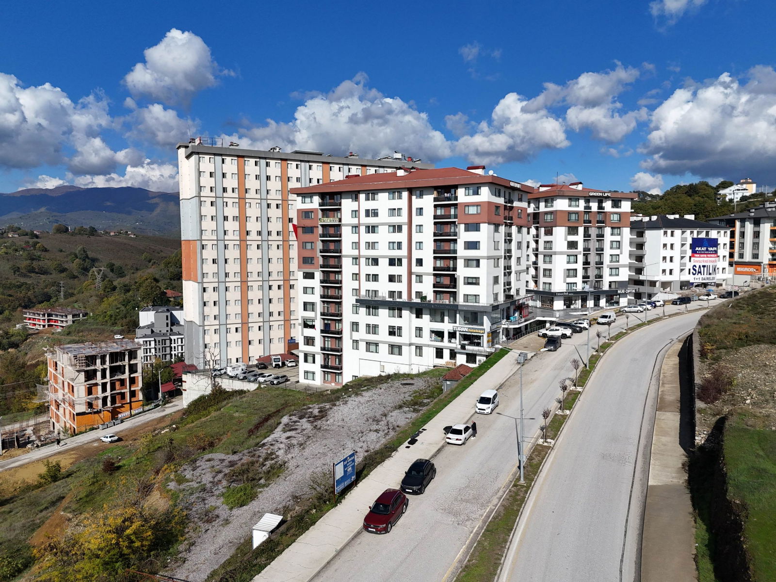 KONURALP ÜNİVERSİTE BÖLGESİ'NDE 6681 M2 SATILIK KUPON ARSA