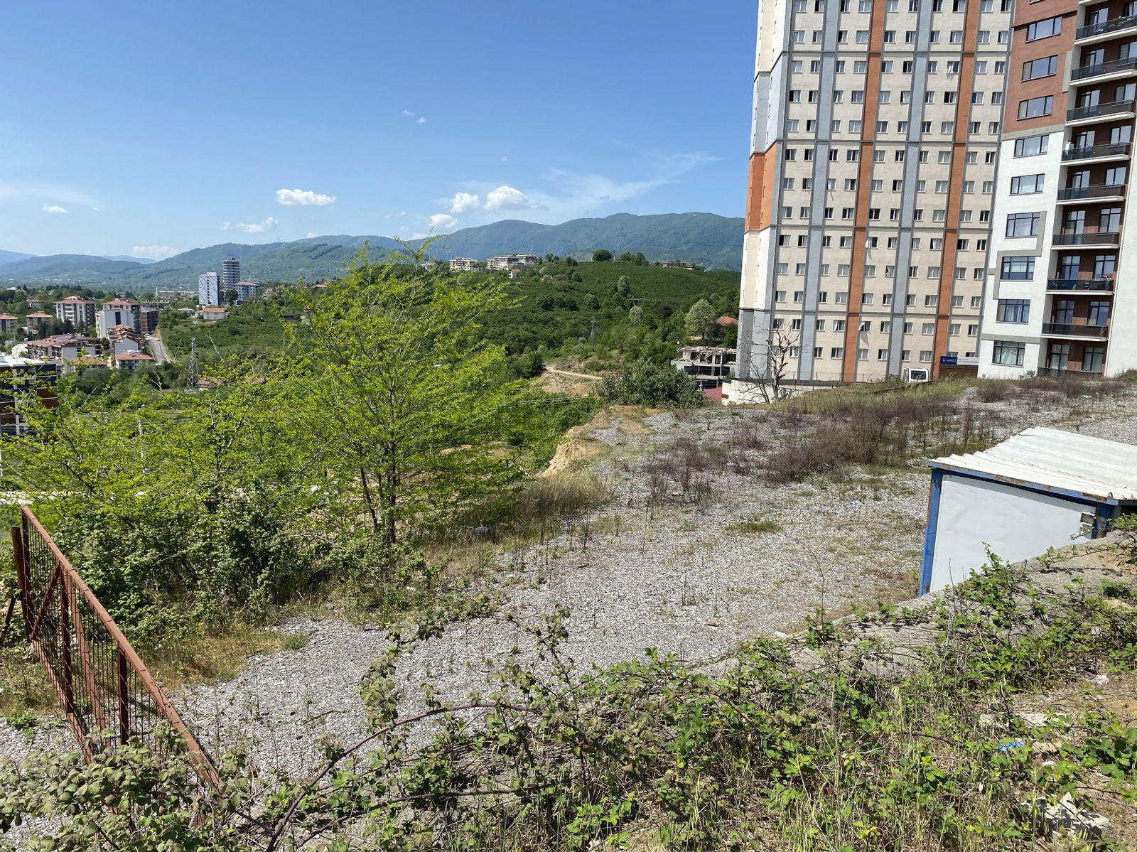 KONURALP ÜNİVERSİTE BÖLGESİ'NDE 6681 M2 SATILIK KUPON ARSA