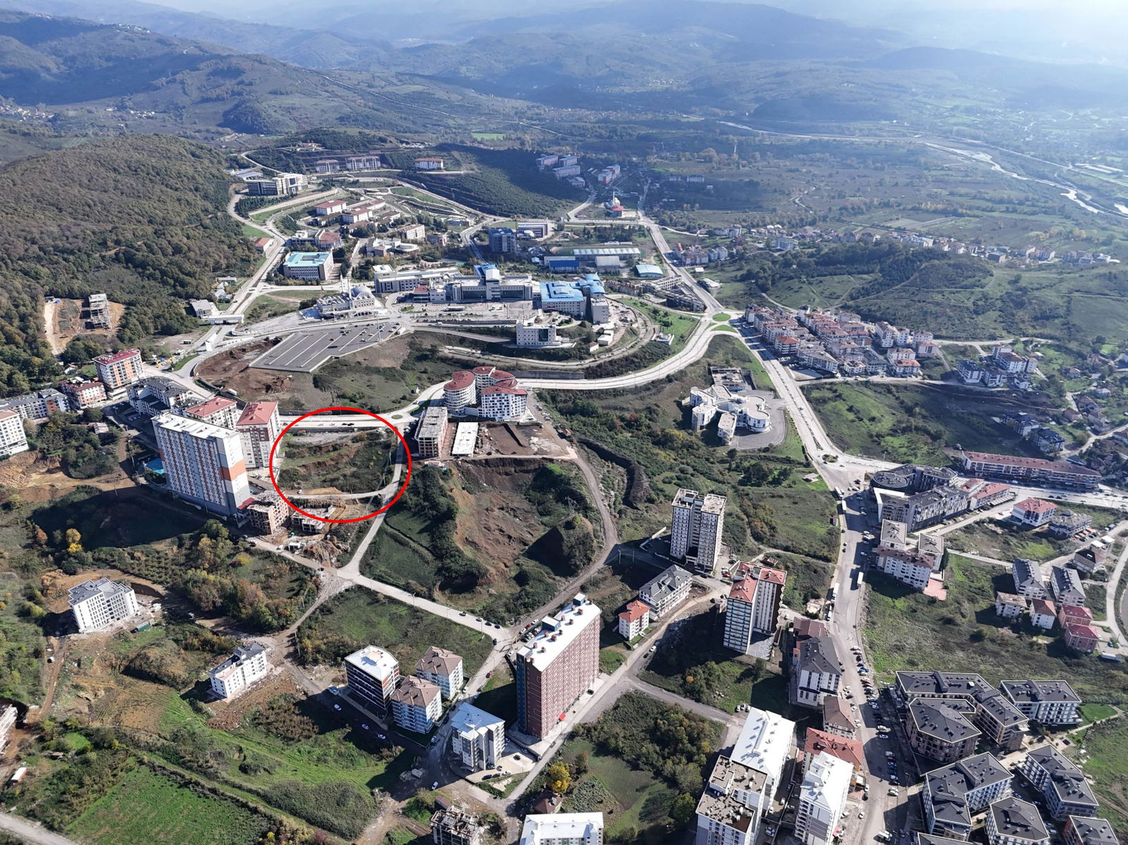 KONURALP ÜNİVERSİTE BÖLGESİ'NDE 6681 M2 SATILIK KUPON ARSA