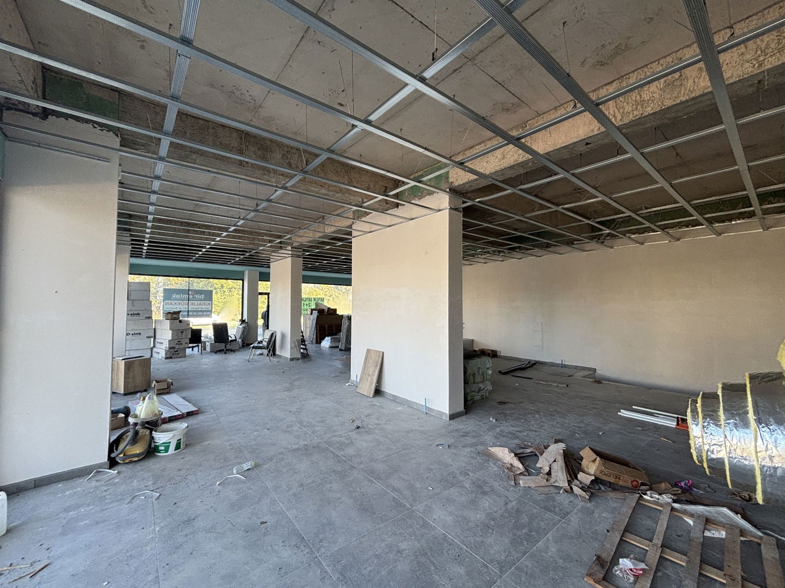 Kiralık Dükkan 70,000 TL