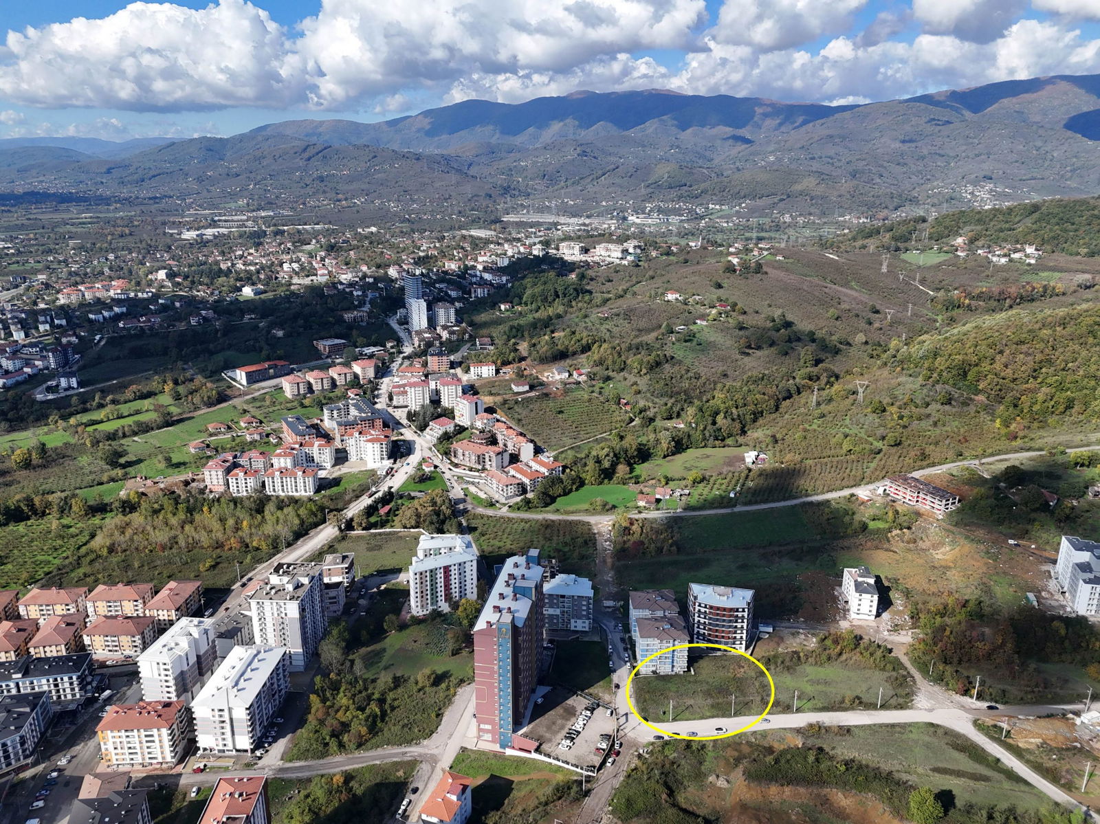 KONURALP ÜNİVERSİTE BÖLGESİ'NDE 1749 M2 SATILIK KUPON ARSA