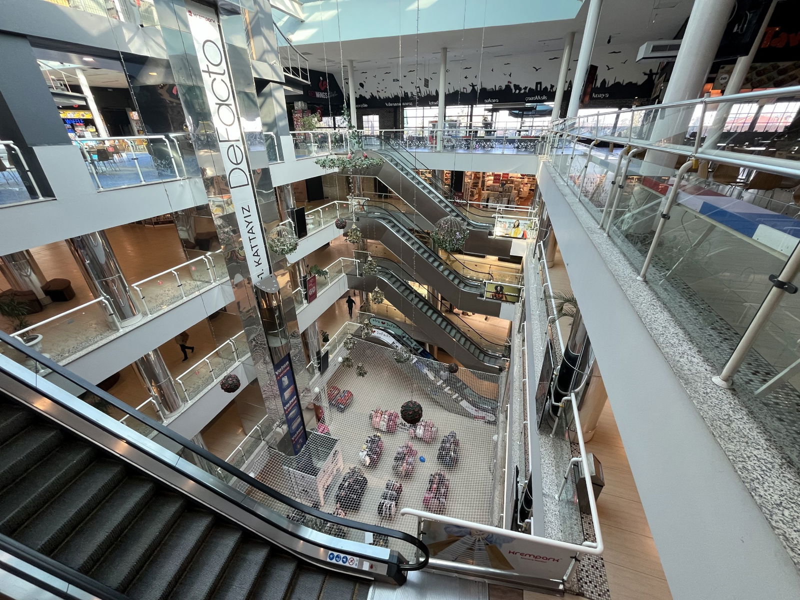 Kiralık Dükkan 7,500,000 TL