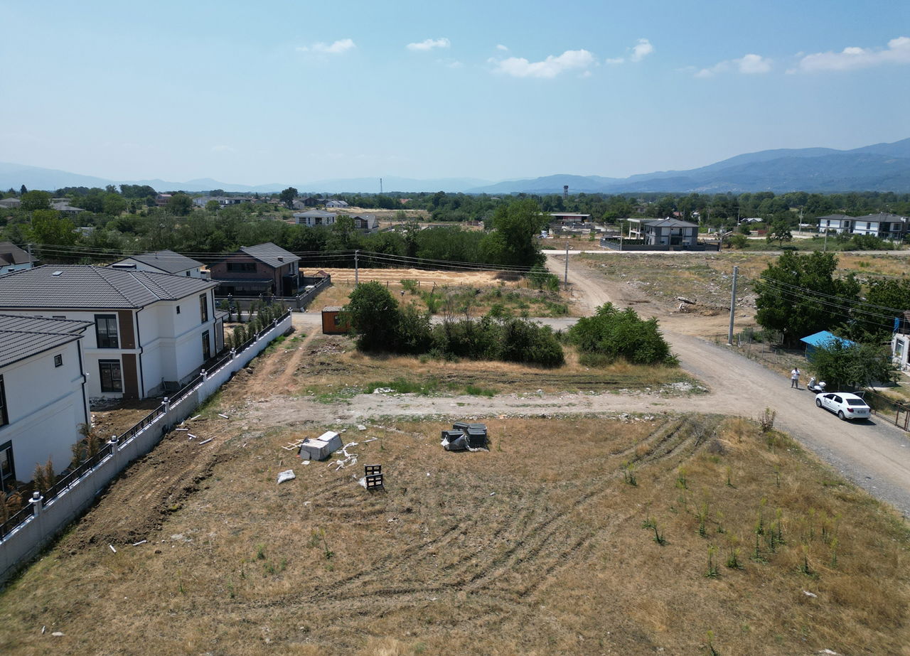 ARAPÇİFTLİĞİ'NDE 604M2 - 700M2 ARASI SATILIK PARSELLER