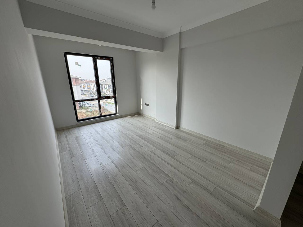 Kiralık Daire 27,000 TL