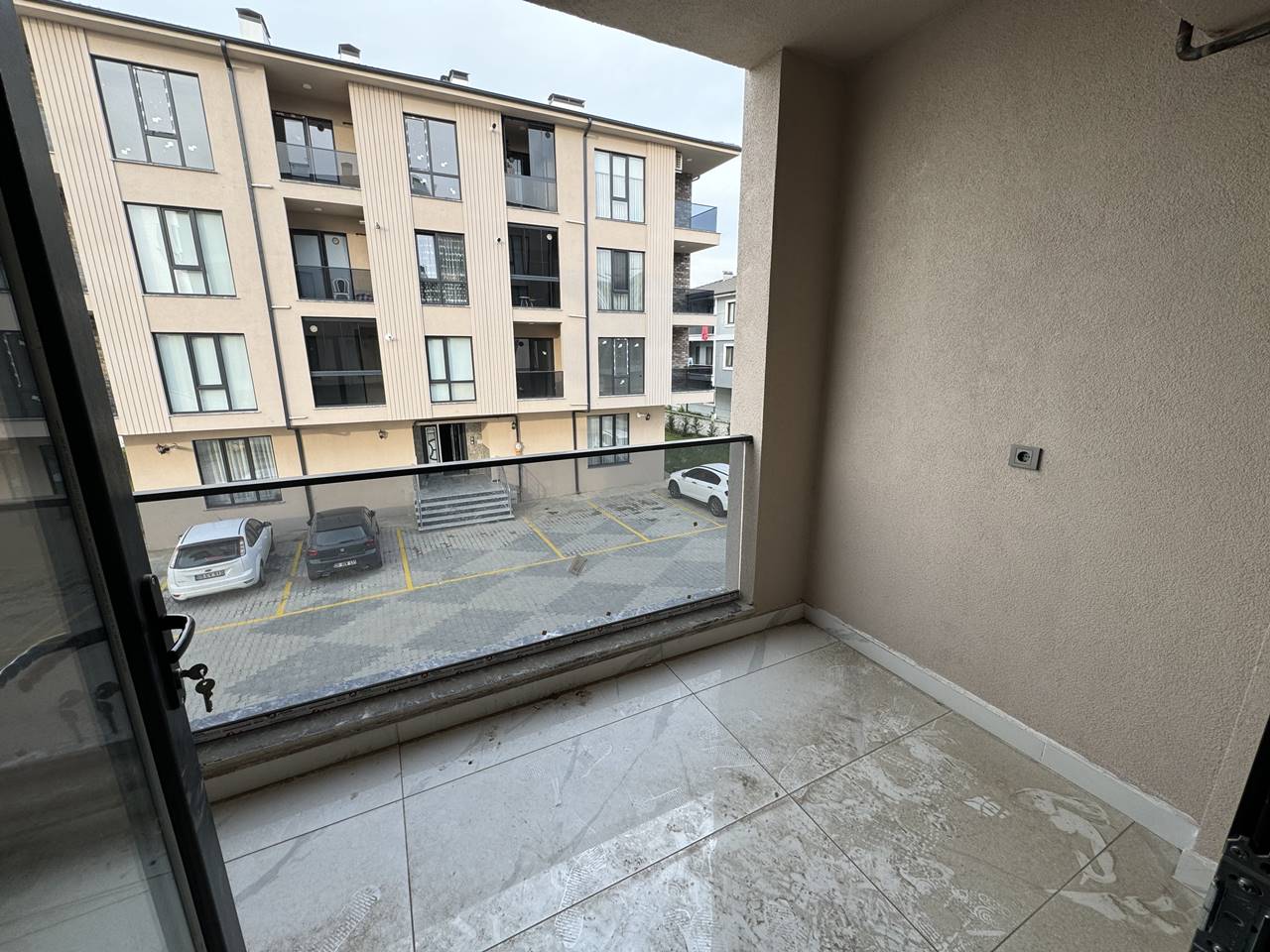 KOÇYAZI MAHALLESİ'NDE 3+1 130 M2 KİRALIK DAİRE