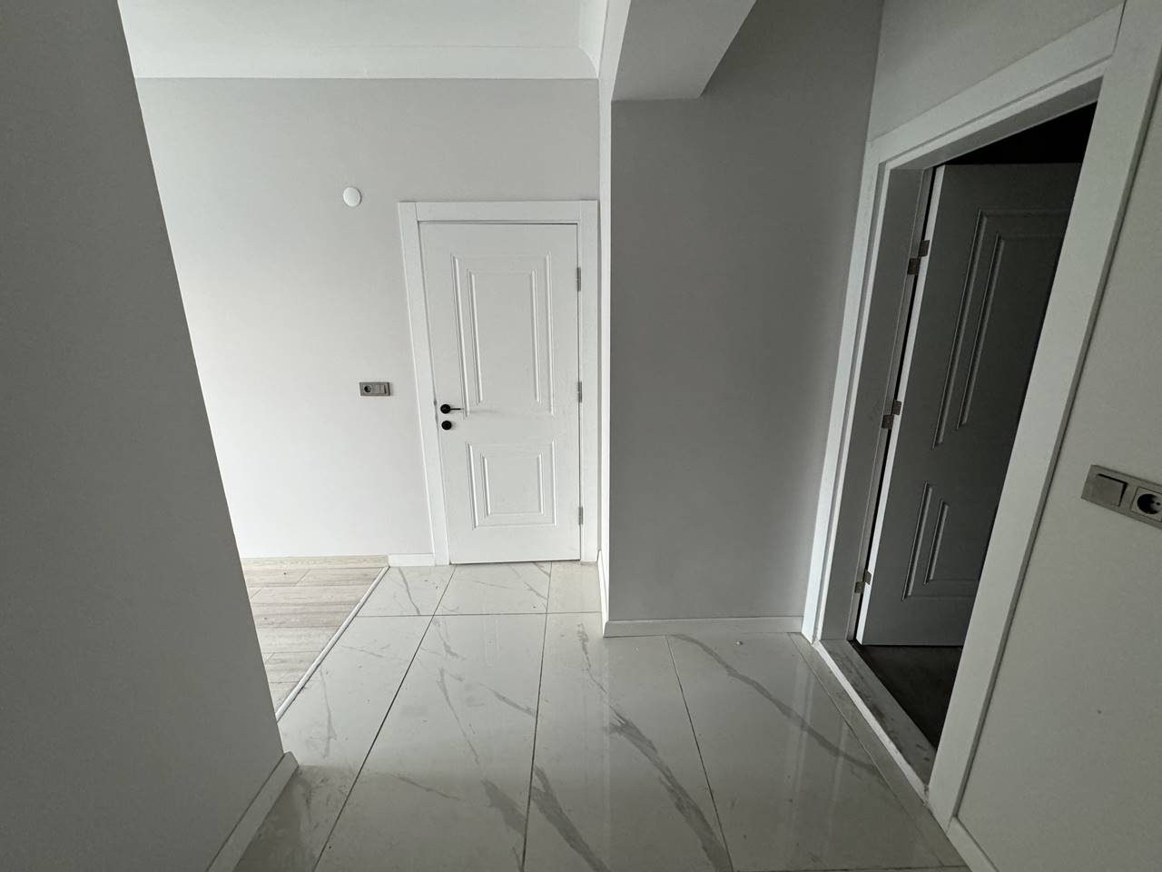 KOÇYAZI MAHALLESİ'NDE 3+1 130 M2 KİRALIK DAİRE