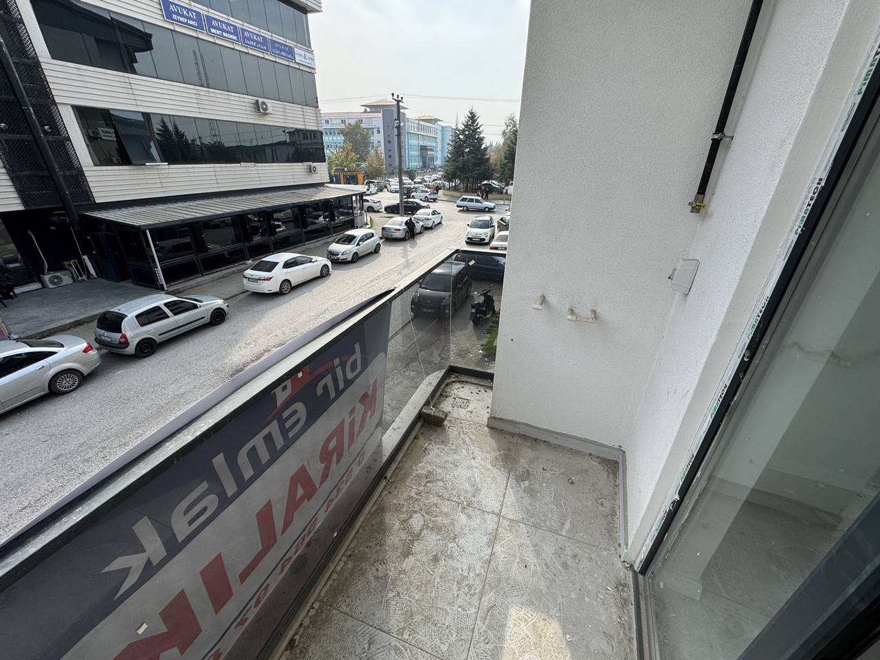FEVZİ ÇAKMAK MAHALLESİ ADLİYE KARŞISI 68 M2 KİRALIK OFİSLER