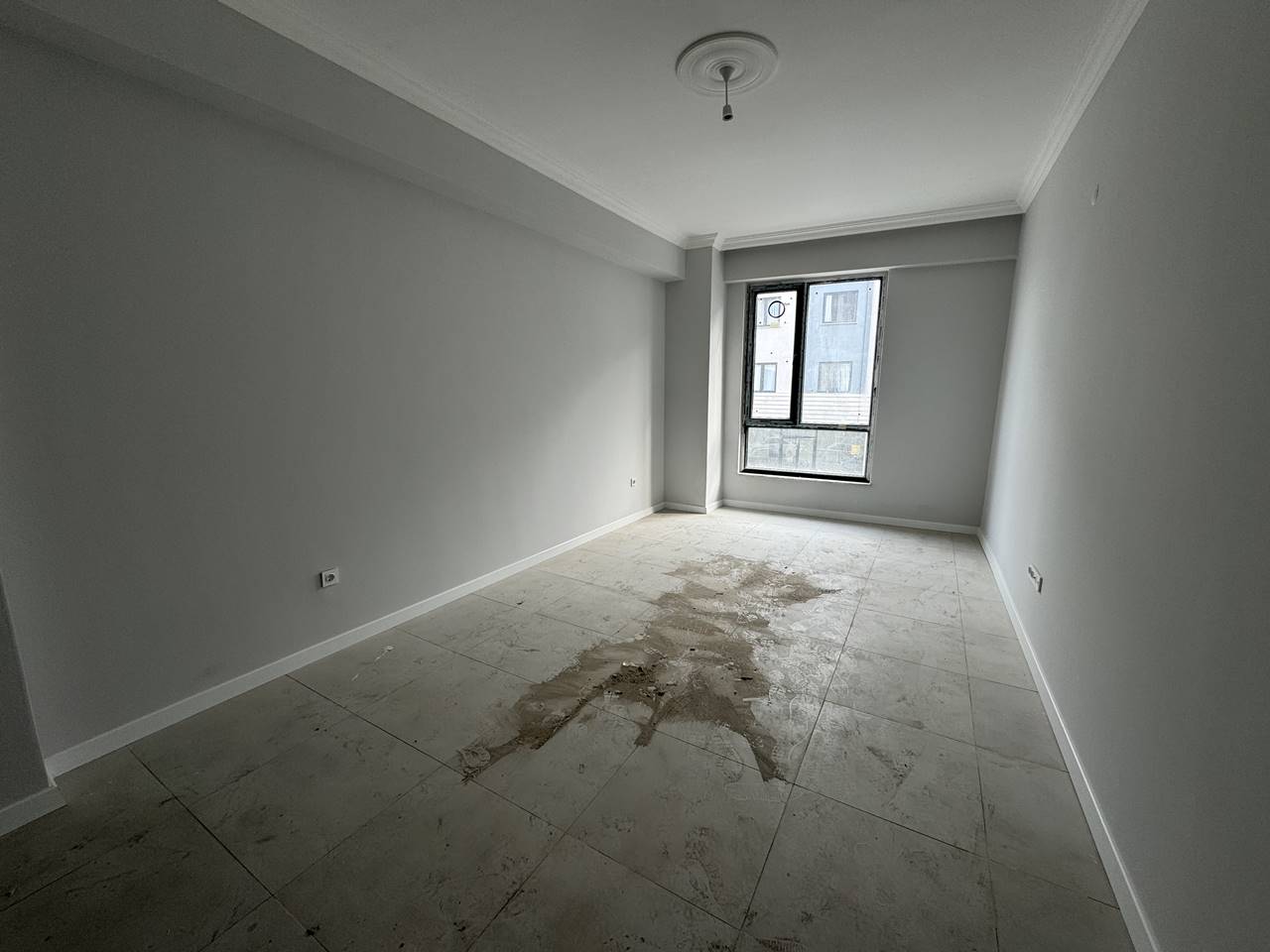 FEVZİ ÇAKMAK MAHALLESİ ADLİYE KARŞISI 68 M2 KİRALIK OFİSLER