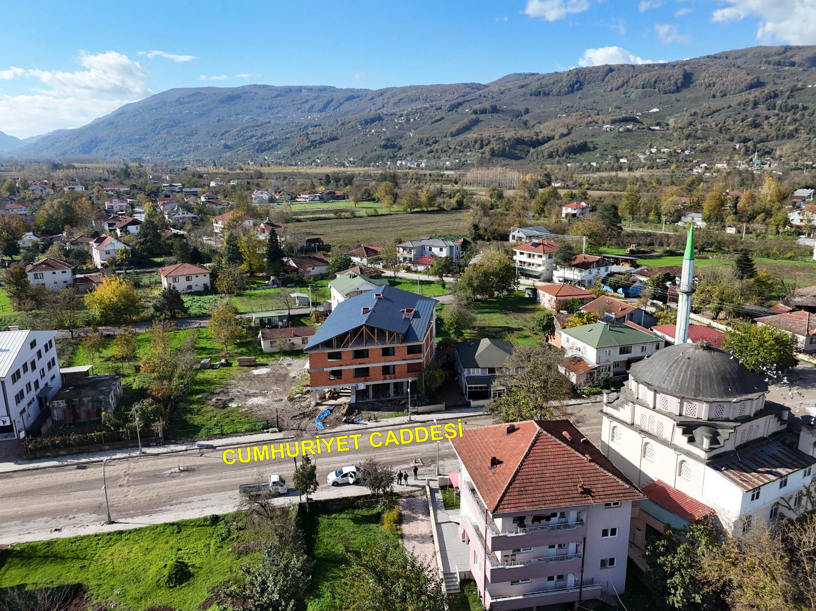 Kiralık Dükkan 120,000 TL