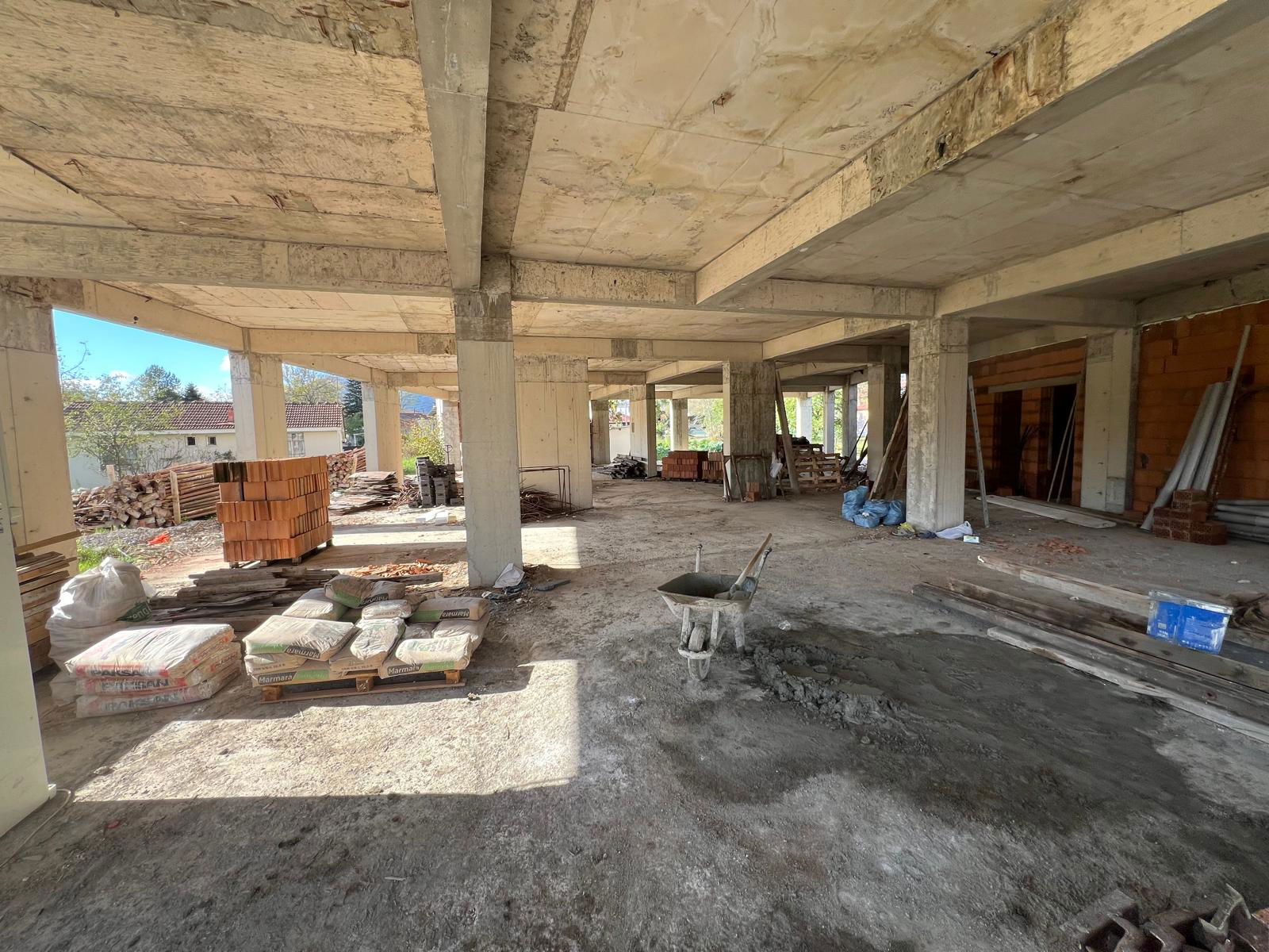 Kiralık Dükkan 120,000 TL