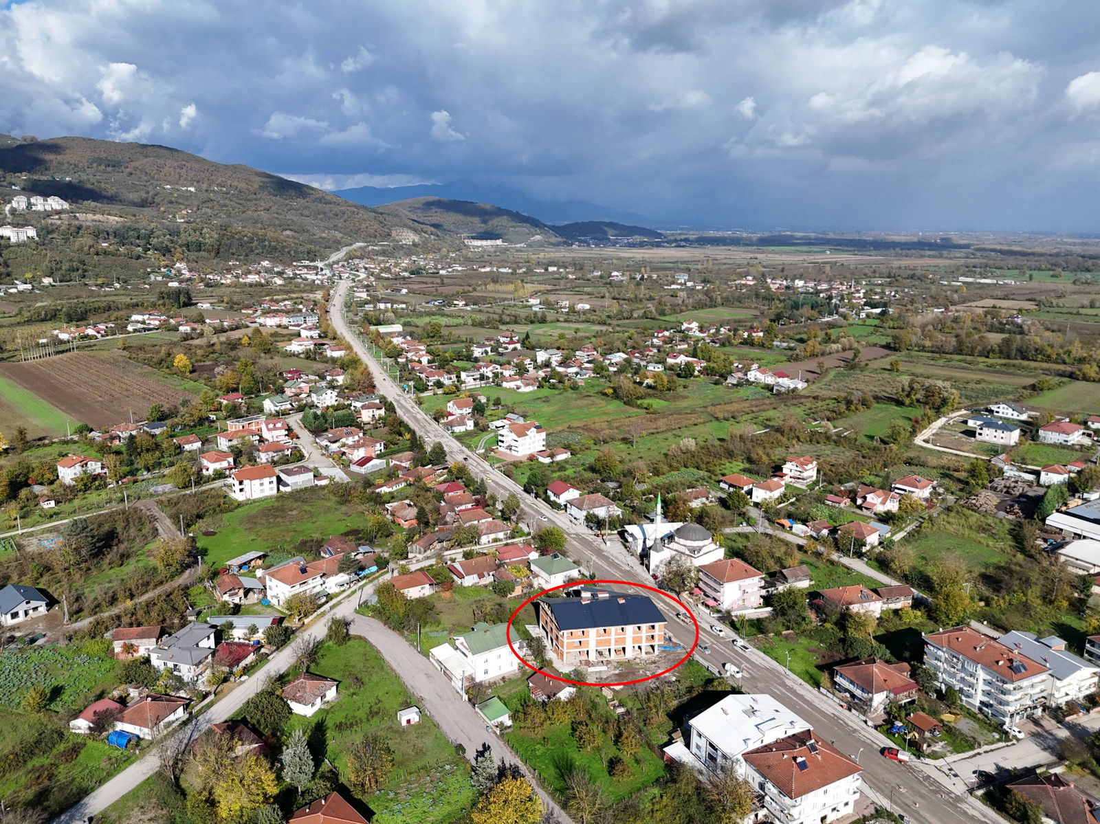 Kiralık Dükkan 120,000 TL