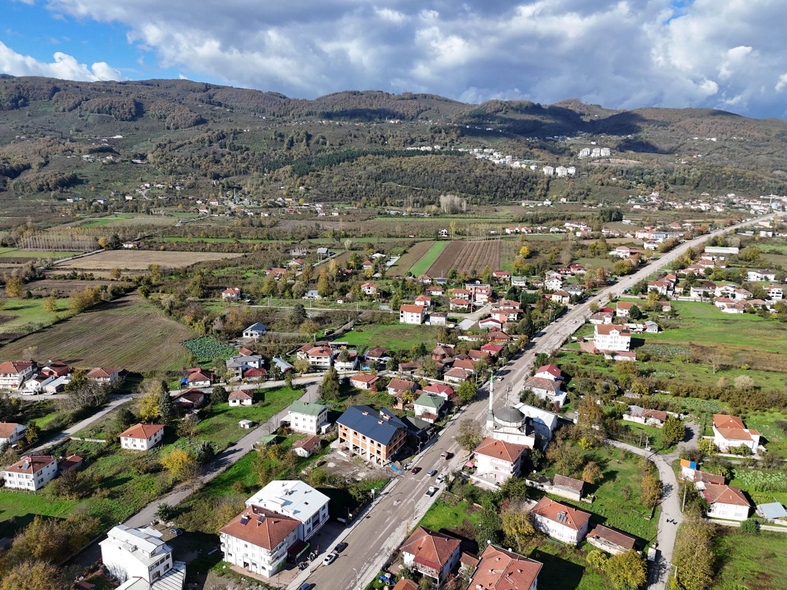 Kiralık Dükkan 120,000 TL