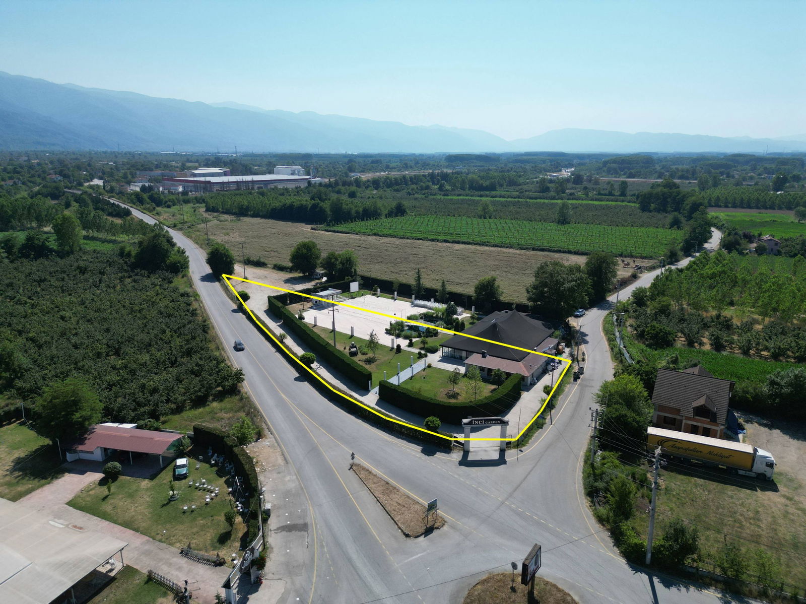 SİNİRCİ KÖYÜ BEYKÖY YOLU ÜZERİNDE 4218 M2 SATILIK ARSA