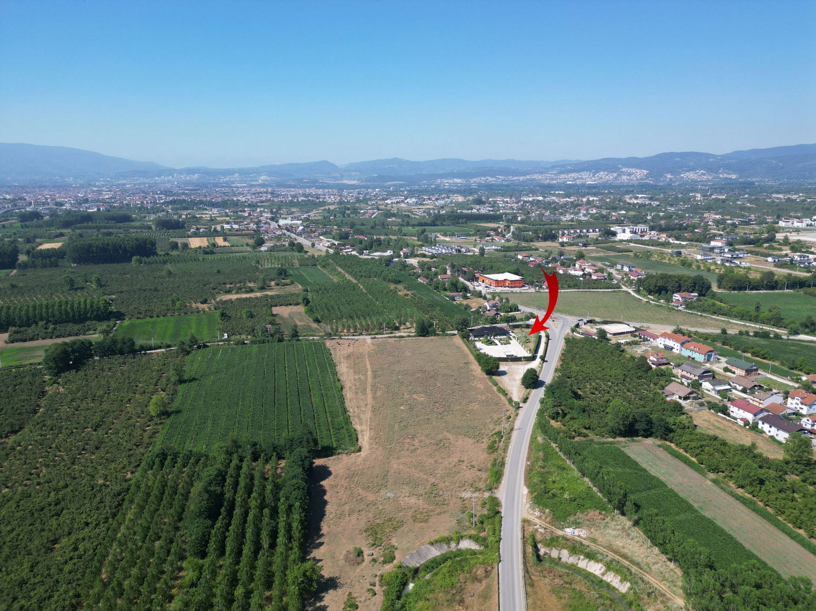 SİNİRCİ KÖYÜ BEYKÖY YOLU ÜZERİNDE 4218 M2 SATILIK ARSA