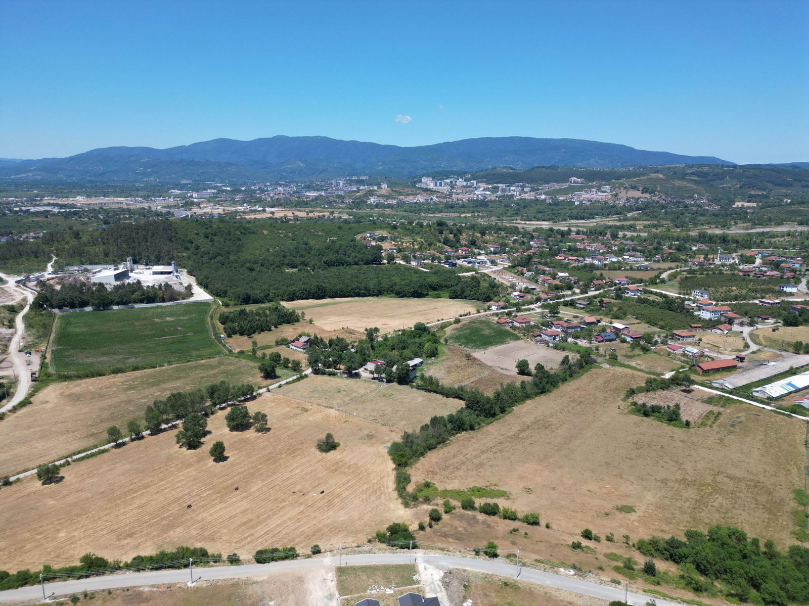 Satılık Arsa 3,100,000 TL