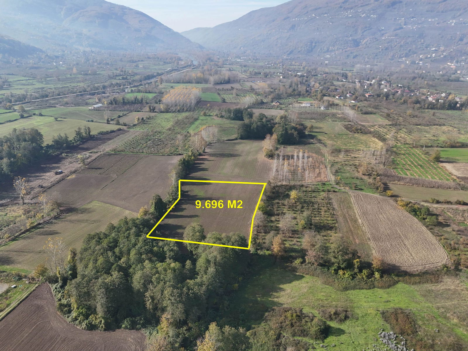 GÖLYAKA CUMAKIRI MAHALLESİ'NDE 9600 M2 SATILIK ARSA