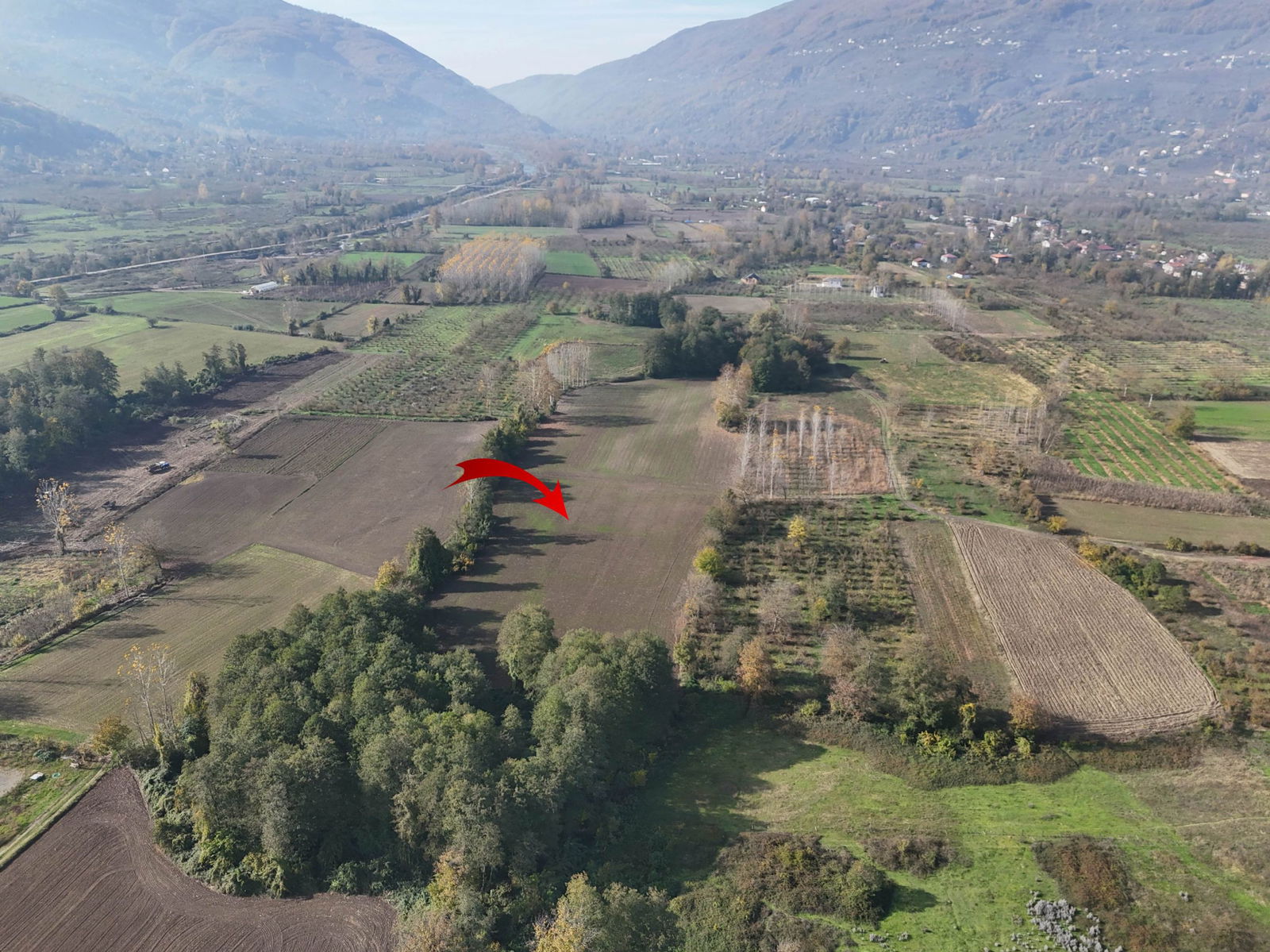 GÖLYAKA CUMAKIRI MAHALLESİ'NDE 9600 M2 SATILIK ARSA