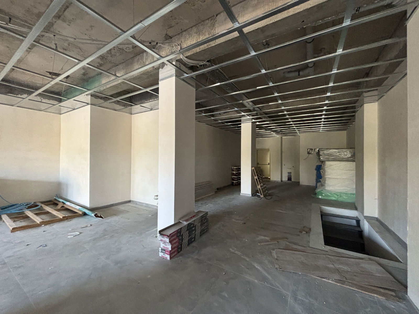 Kiralık Dükkan 75,000 TL