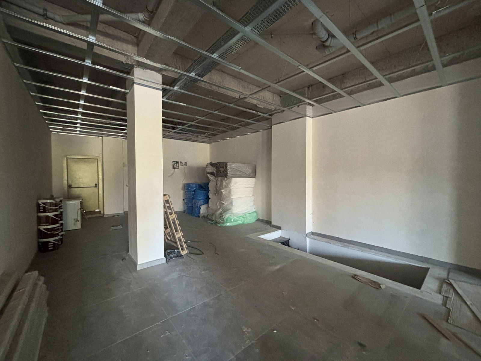 Kiralık Dükkan 75,000 TL