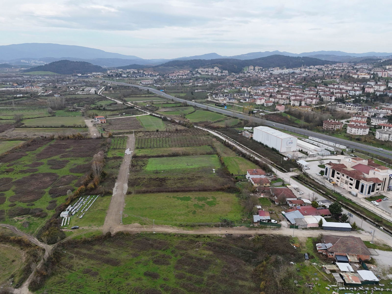 Satılık Arsa 2,463,000 TL