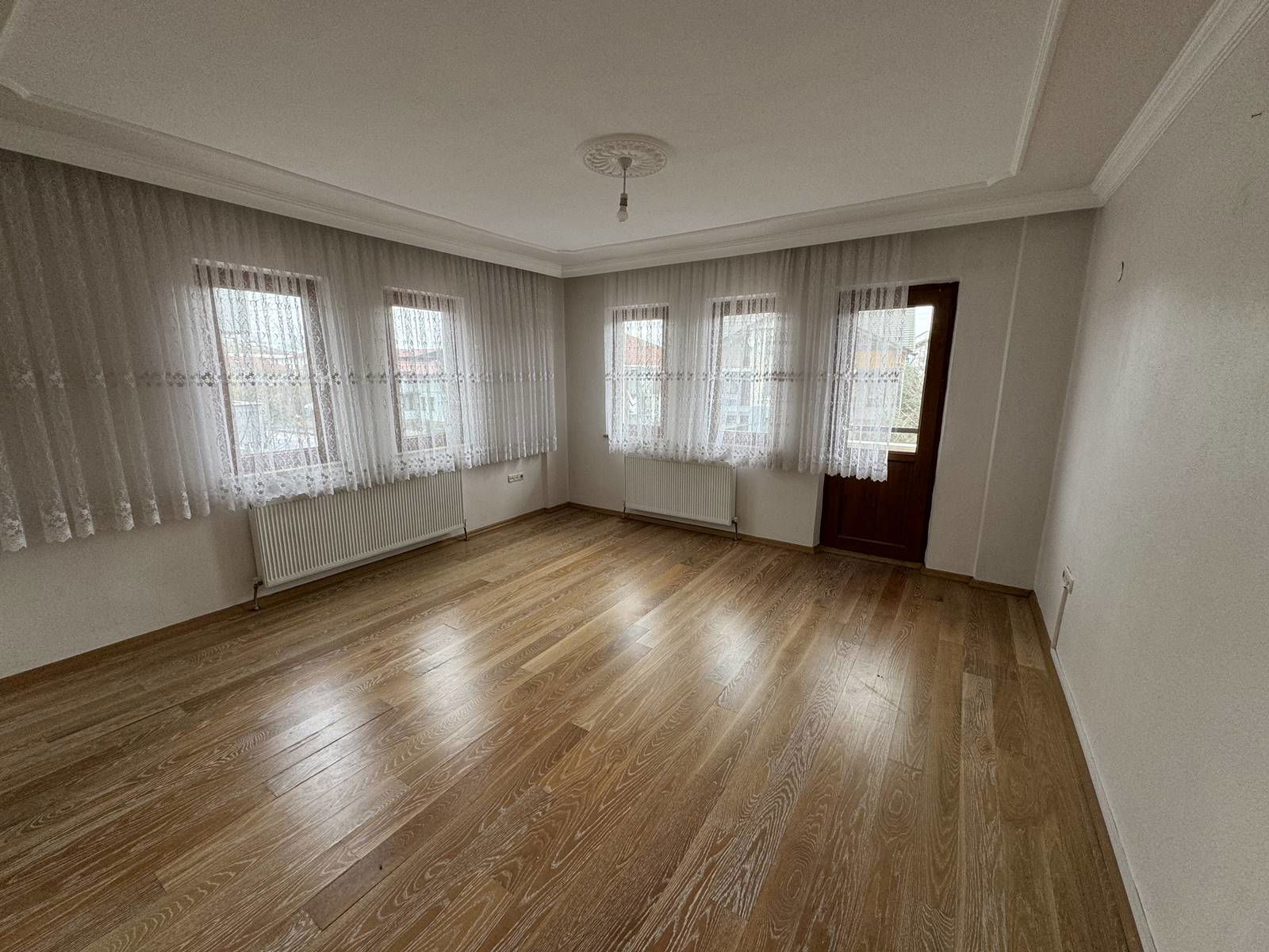 Kiralık Daire 19,000 TL