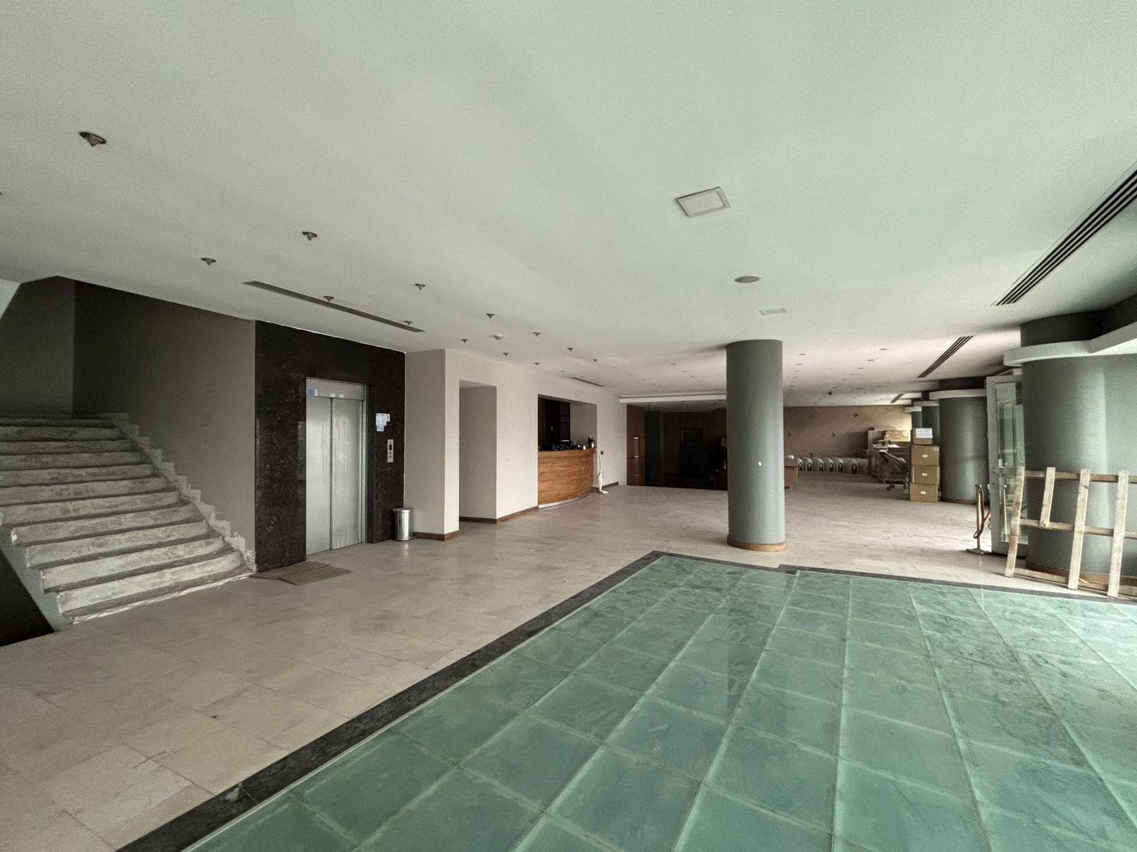 Kiralık&nbsp;Bina&nbsp;600,000&nbsp;TL