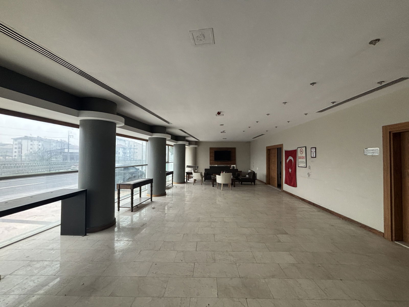 Kiralık&nbsp;Bina&nbsp;600,000&nbsp;TL