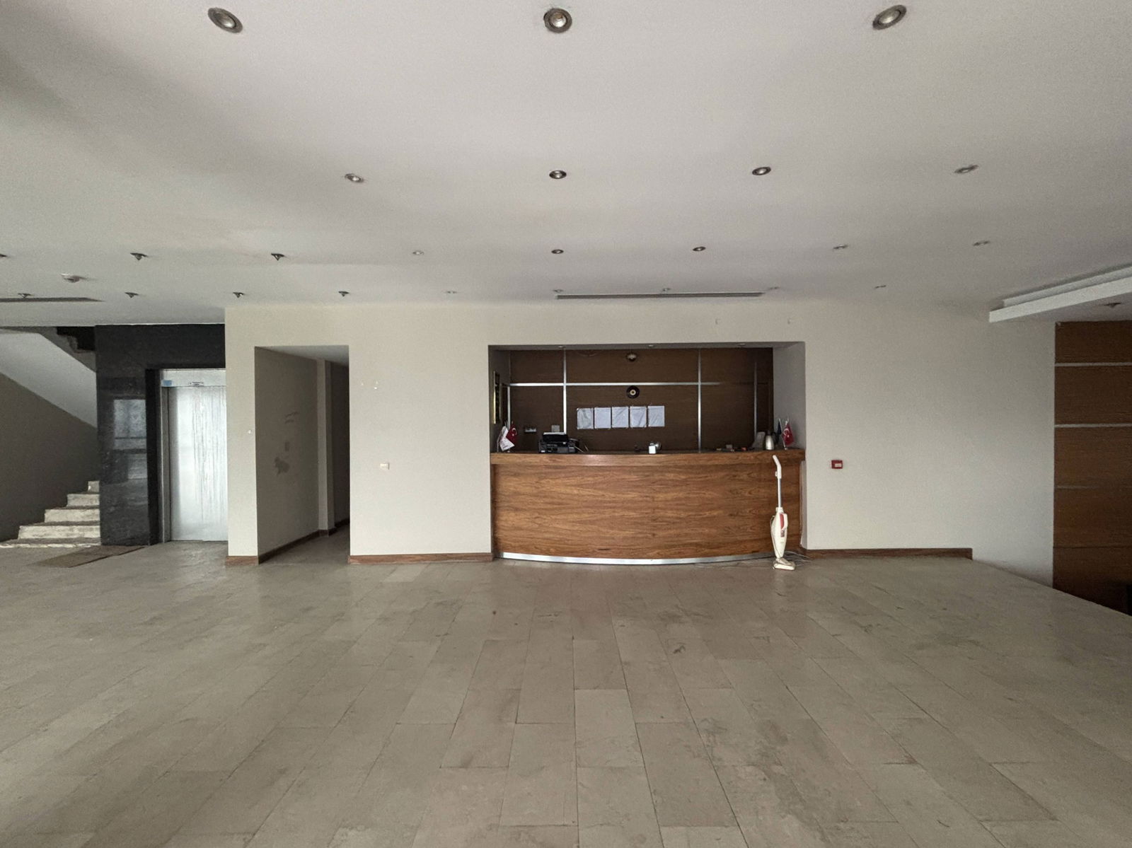 Kiralık&nbsp;Bina&nbsp;600,000&nbsp;TL