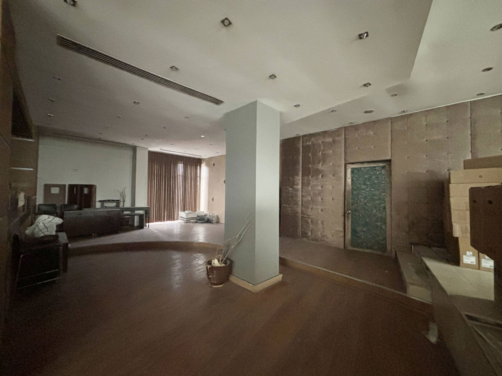 Kiralık&nbsp;Bina&nbsp;600,000&nbsp;TL