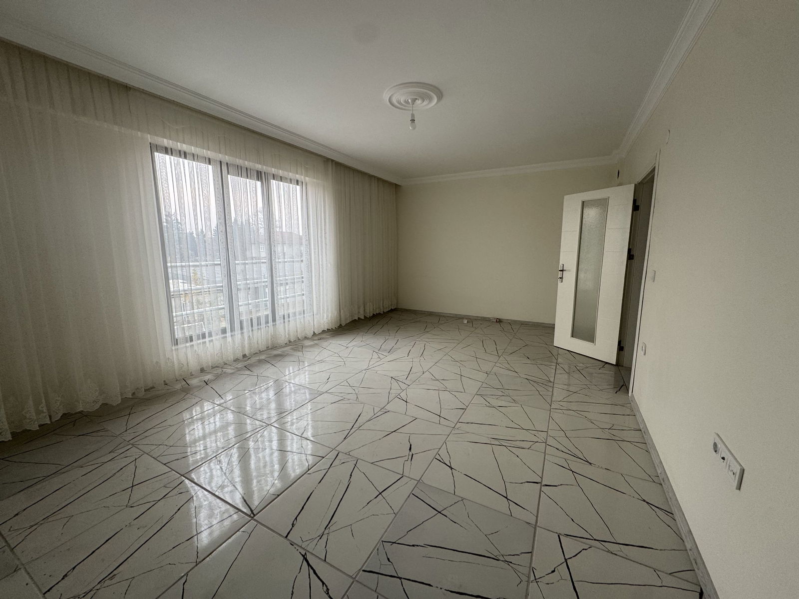 Satılık&nbsp;Daire&nbsp;3,700,000&nbsp;TL