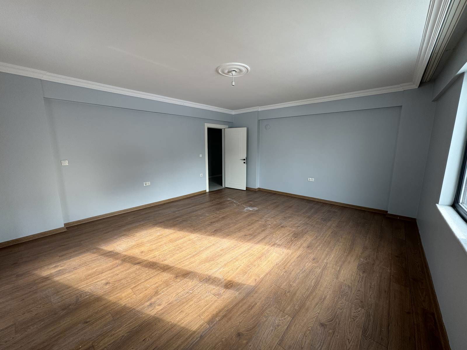 Kiralık&nbsp;Daire&nbsp;25,000&nbsp;TL