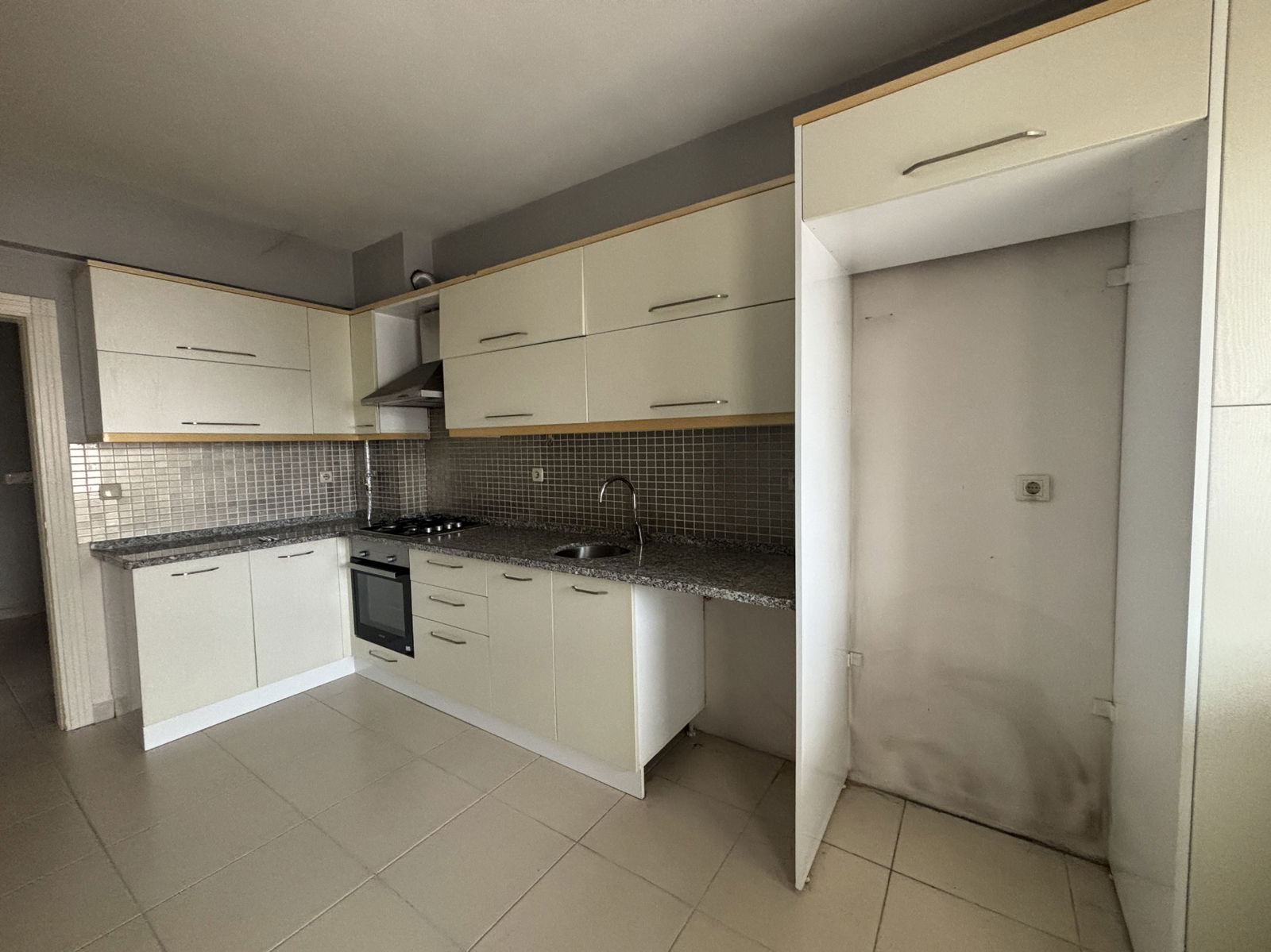 Kiralık&nbsp;Daire&nbsp;26,500&nbsp;TL