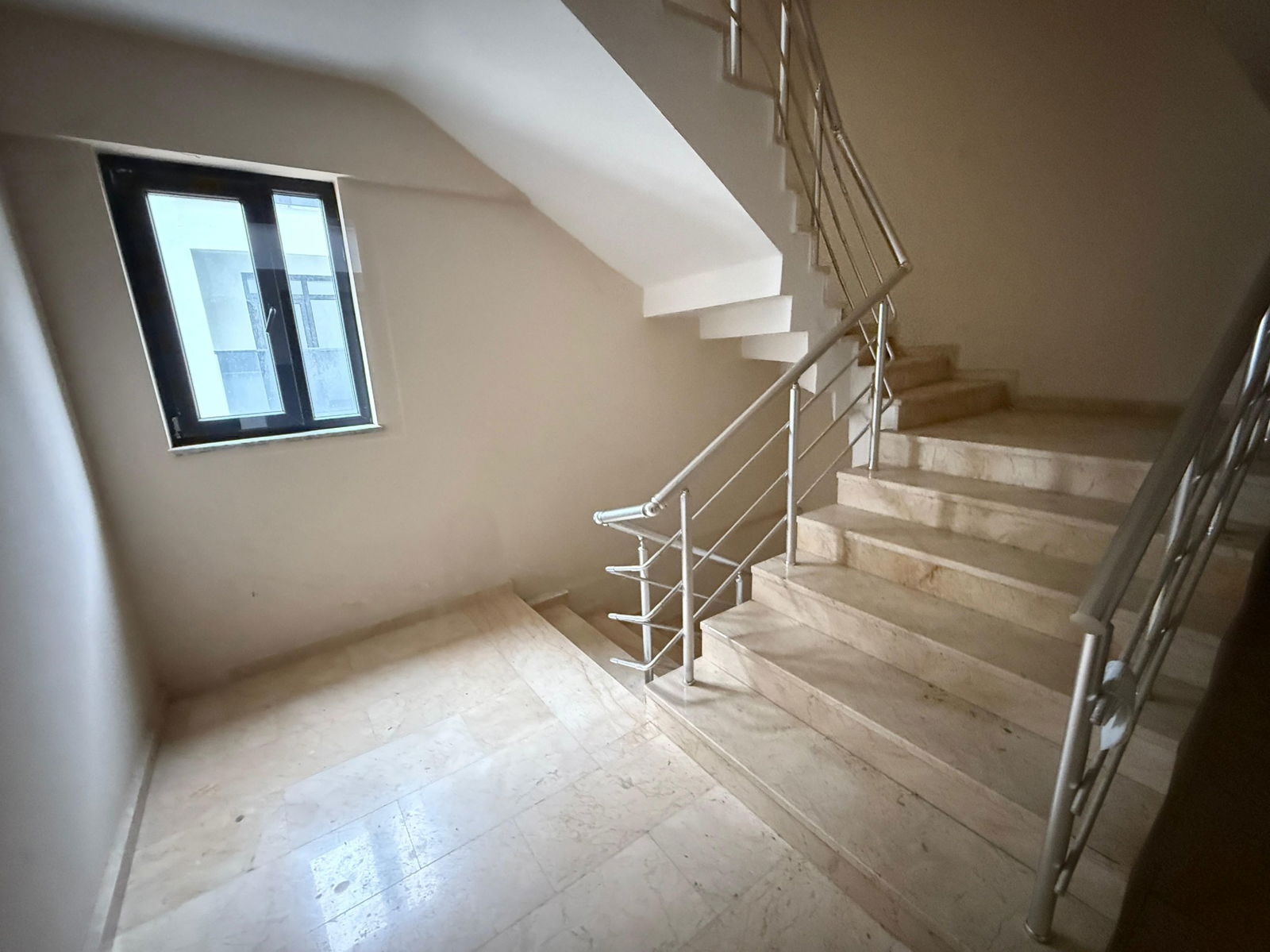 Kiralık&nbsp;Daire&nbsp;15,000&nbsp;TL