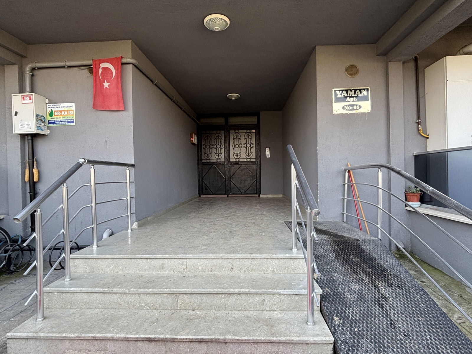 Kiralık&nbsp;Daire&nbsp;18,500&nbsp;TL