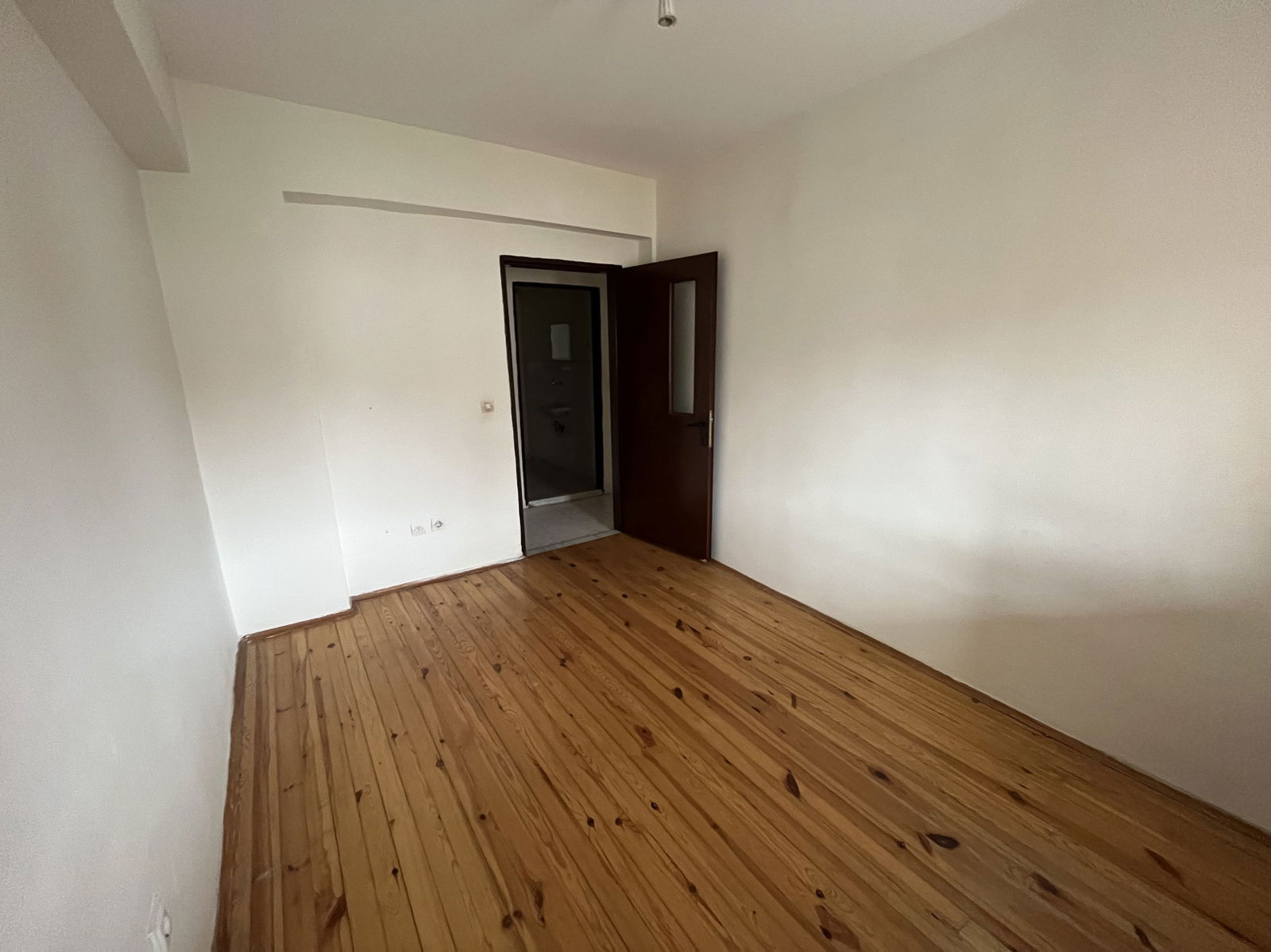 Kiralık&nbsp;Daire&nbsp;15,500&nbsp;TL