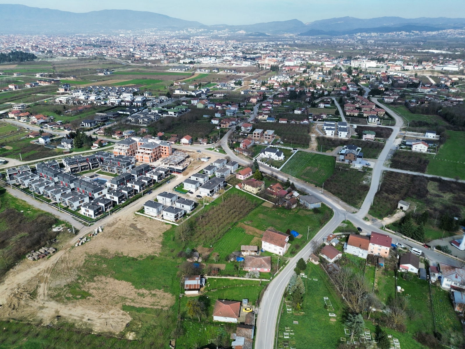 Satılık&nbsp;Arsa&nbsp;10,750,000&nbsp;TL