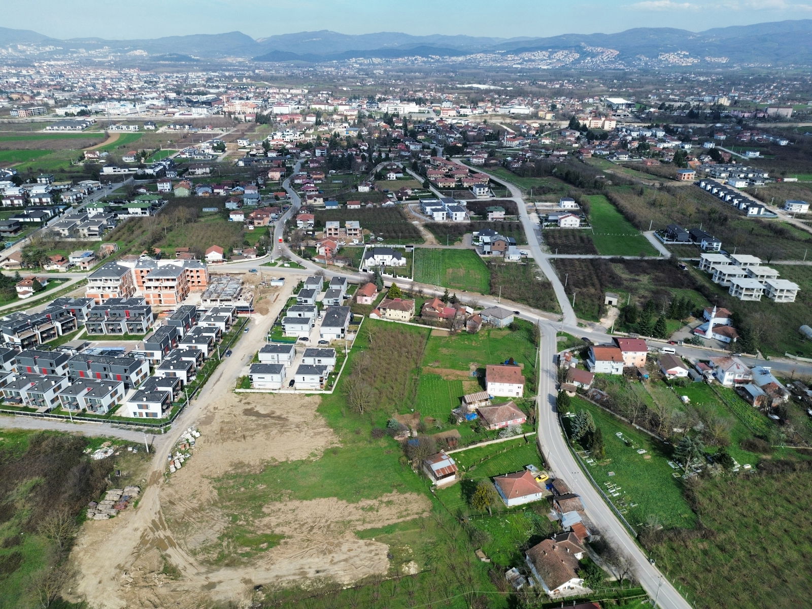 Satılık&nbsp;Arsa&nbsp;10,750,000&nbsp;TL