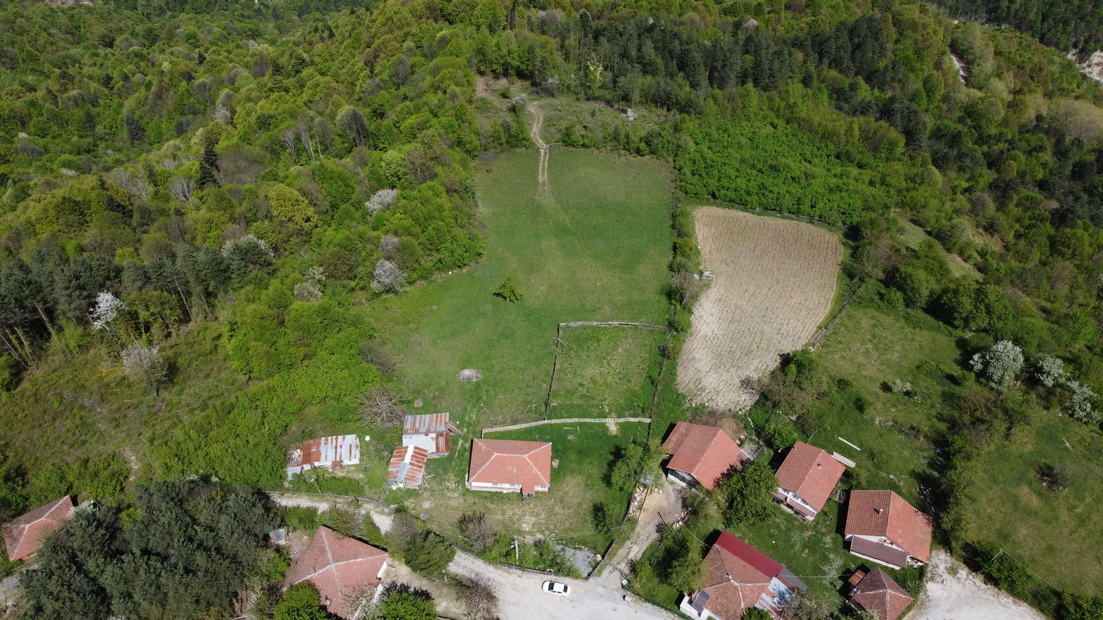 Satılık&nbsp;Arsa&nbsp;8,000,000&nbsp;TL