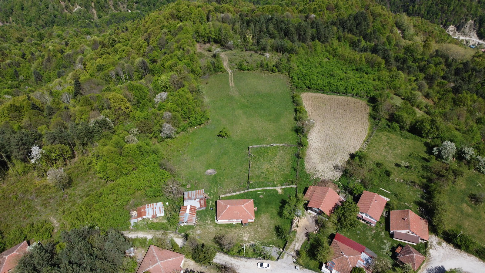 Satılık&nbsp;Arsa&nbsp;8,000,000&nbsp;TL