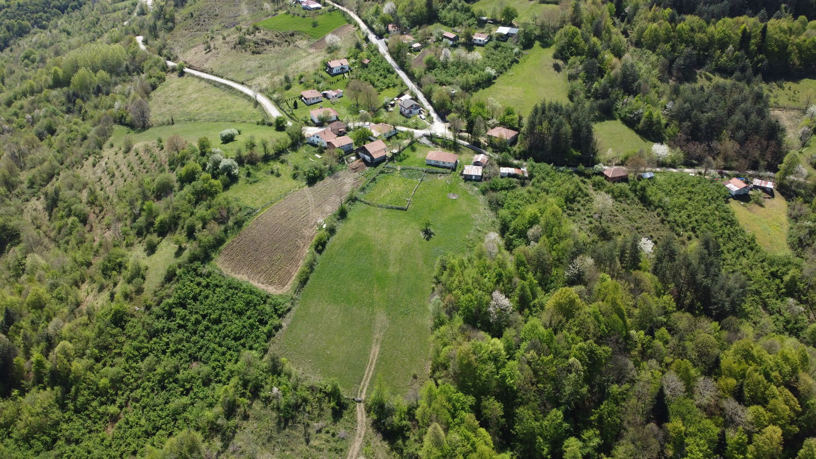 Satılık&nbsp;Arsa&nbsp;8,000,000&nbsp;TL