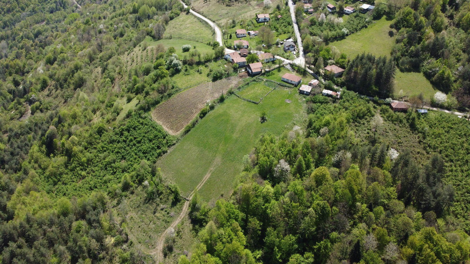 Satılık&nbsp;Arsa&nbsp;8,000,000&nbsp;TL